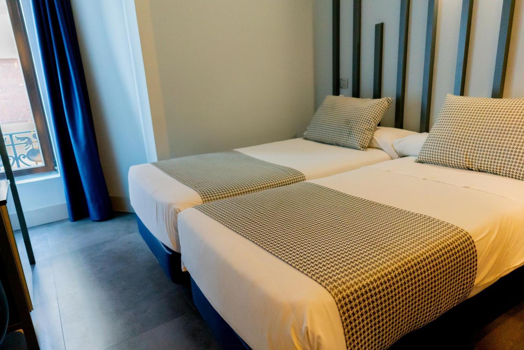 Hostal Carmen-Gran Via Madrid Kültér fotó